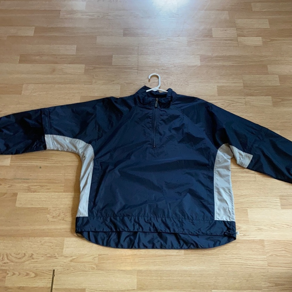AKWA QUALITY WEAR MENS WINDBREAKER NEW!